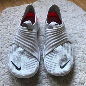 NIKE:Free RN Flyknit 3.0 Vast Grey-true size 11